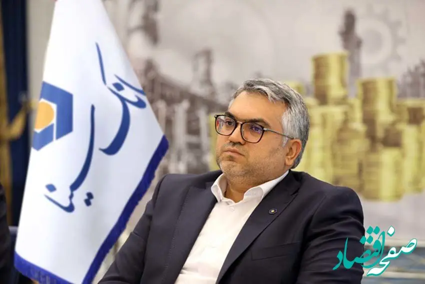 با جلب اعتماد مشتریان، از بانکداری رایج به سمت بانکداری متمایز و نوآور حرکت کنیم