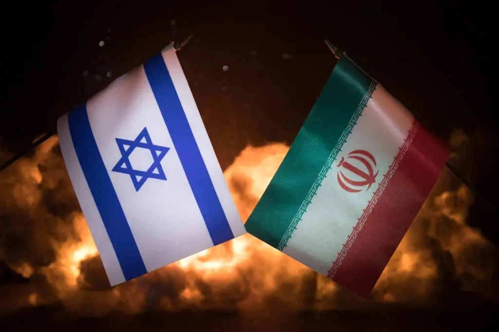 افشای نقشه شیطانی اسرائیل: درخواست کمک مستقیم از ترامپ برای ترور رهبر انقلاب و تخلیه تهران!