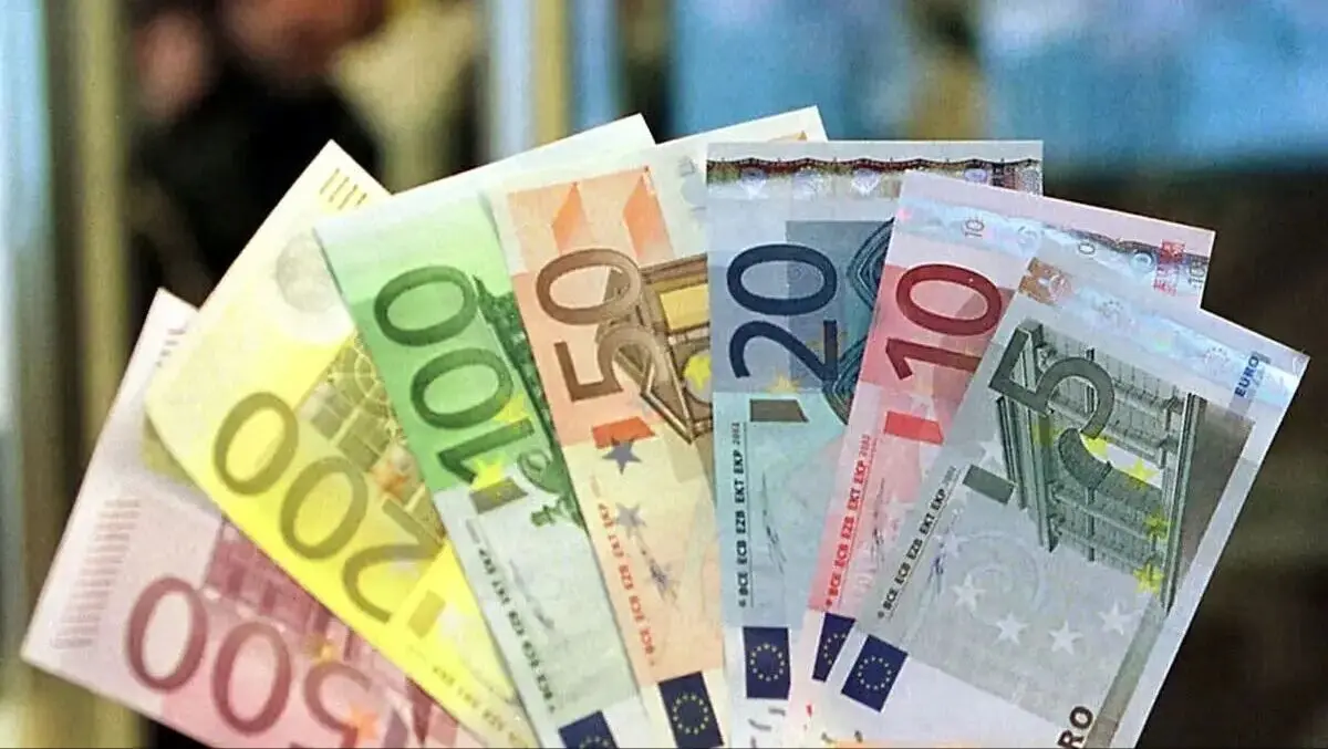 جدیدترین قیمت دلار، درهم، یورو و پوند امروز پنجشنبه ۴ اردیبهشت ماه ۱۴۰۴ + قیمت لیر ترکیه