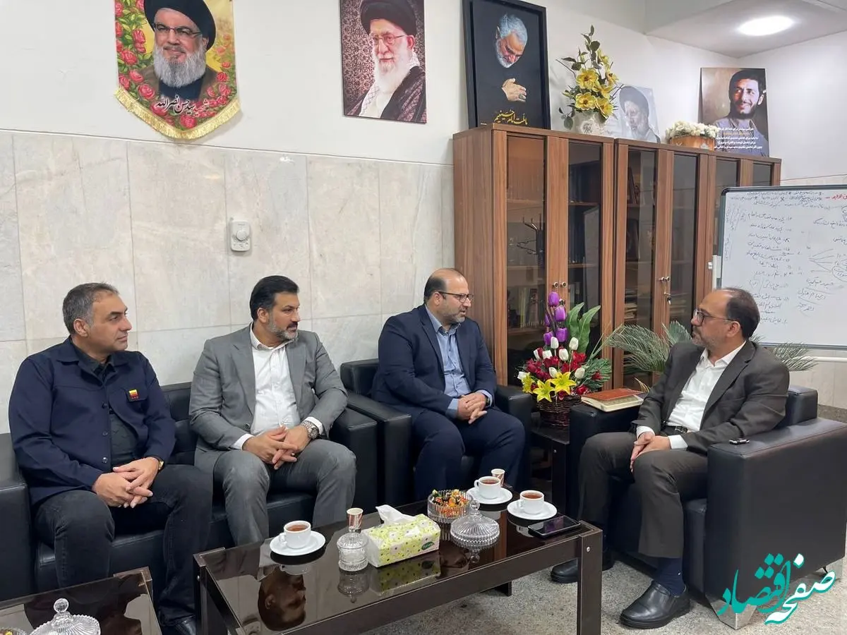 دیدار مدیرعامل شرکت فولاد خوزستان با دادستان عمومی و انقلاب استان خوزستان