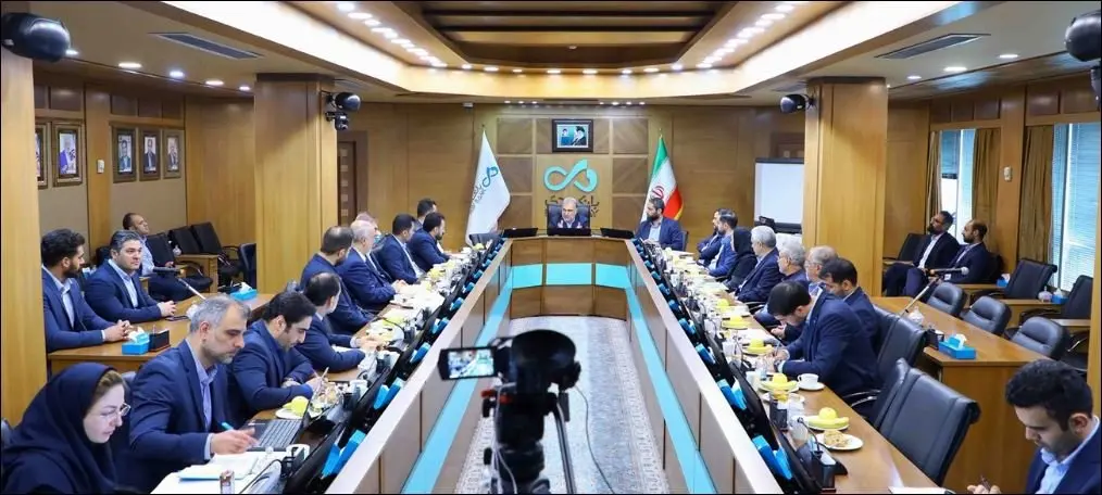 تأکید سرپرست بانک دی بر ضرورت رعایت دقیق مقررات و بخشنامههای اعتباری