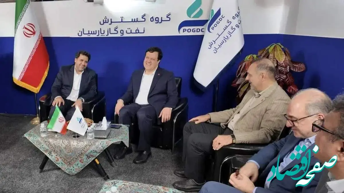 مذاکرات توسعهای بین بانک ملت و پتروشیمی تبریز در سطح مدیران عامل