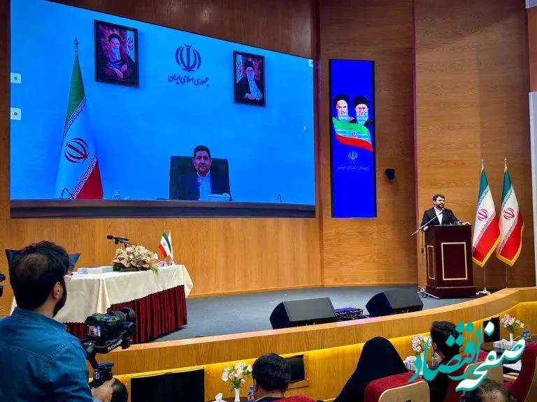  یکی از فرصت ها برای تحقق شعار سال، مناطق ازاد و ویژه اقتصادی هستند