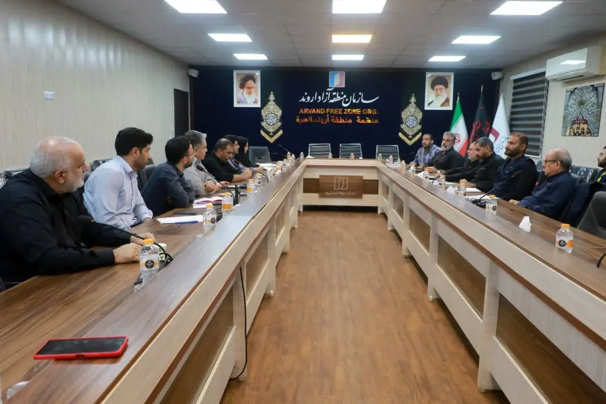 خدماترسانی مواکب در مسیر بازگشت زائران از مرز شلمچه ادامه دارد