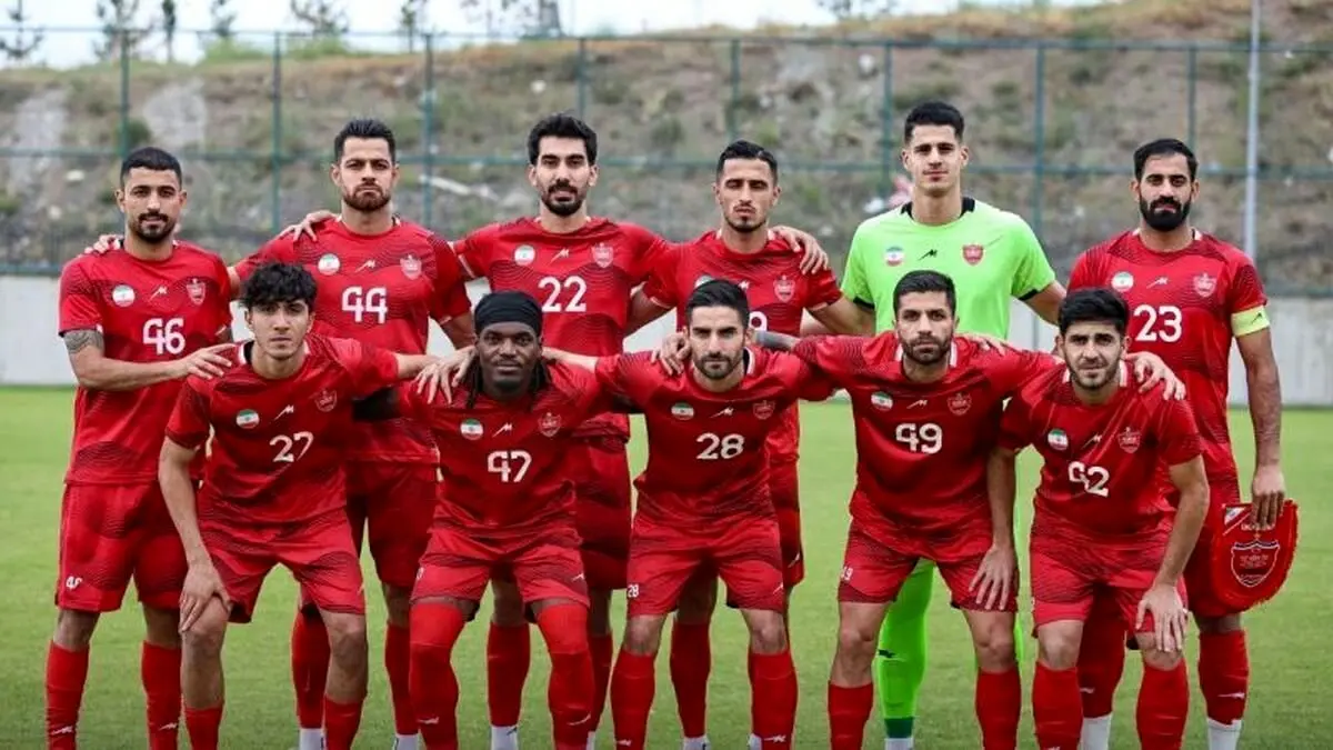 انفجار خبری از دروازه قلعه سرخ! | دو بمب خارجی راهی پرسپولیس شد؟ | فردا روز تصمیم بمب نقل‌ و انتقالات سرخ‌ها!