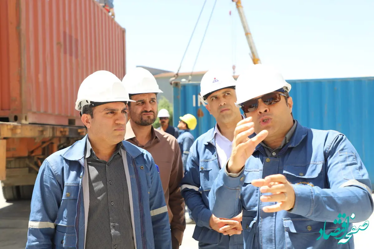 بازدید مدیرعامل پالایشگاه شازند از واحدهای عملیاتی تعمیرات اساسی