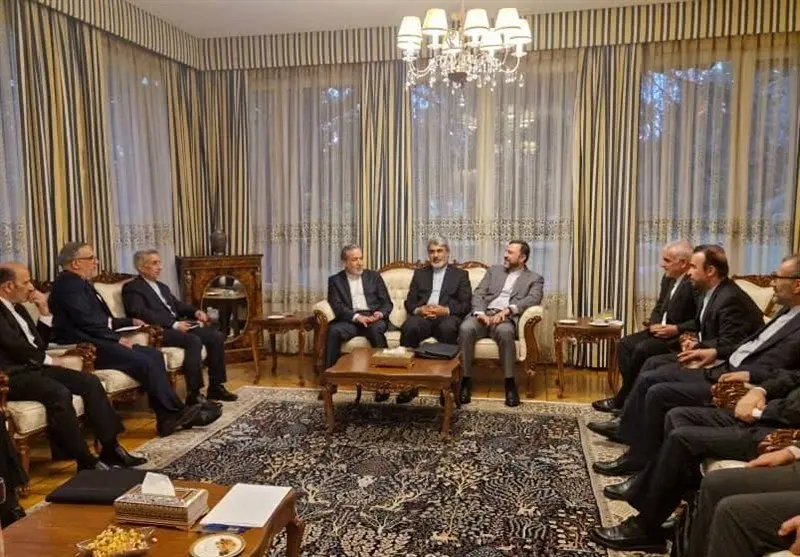 آنچه در نشست عراقچی با سفرای ایران در کشورهای اروپای غربی گذشت