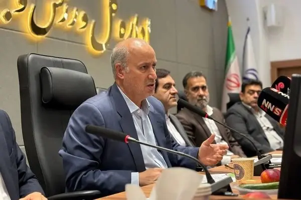 تاج: با محرومیت تماشاگران از حضور در ورزشگاه مخالفم