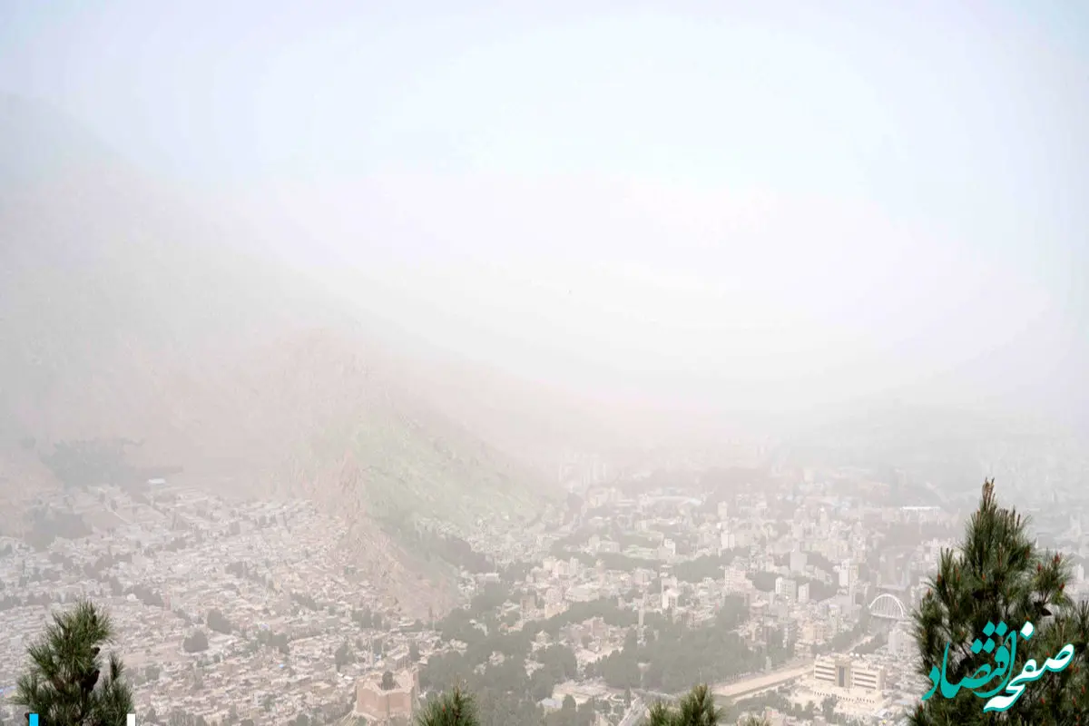 همدانی ها مراقب باشید؛ گرد و غبار هوای ۴ شهر استان همدان را ناسالم کرد