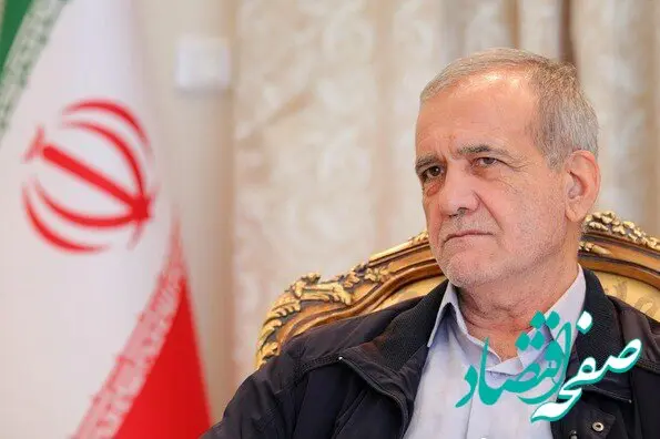 تصویری جنجالی از تیپ ۳۰ سال قبل مسعود پزشکیان / فکر نکنم بشناسیدش... 