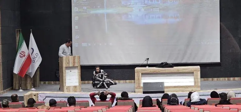 کارگاه آموزش بازیگری جلوی دوربین در منطقه آزاد ماکو برگزار شد