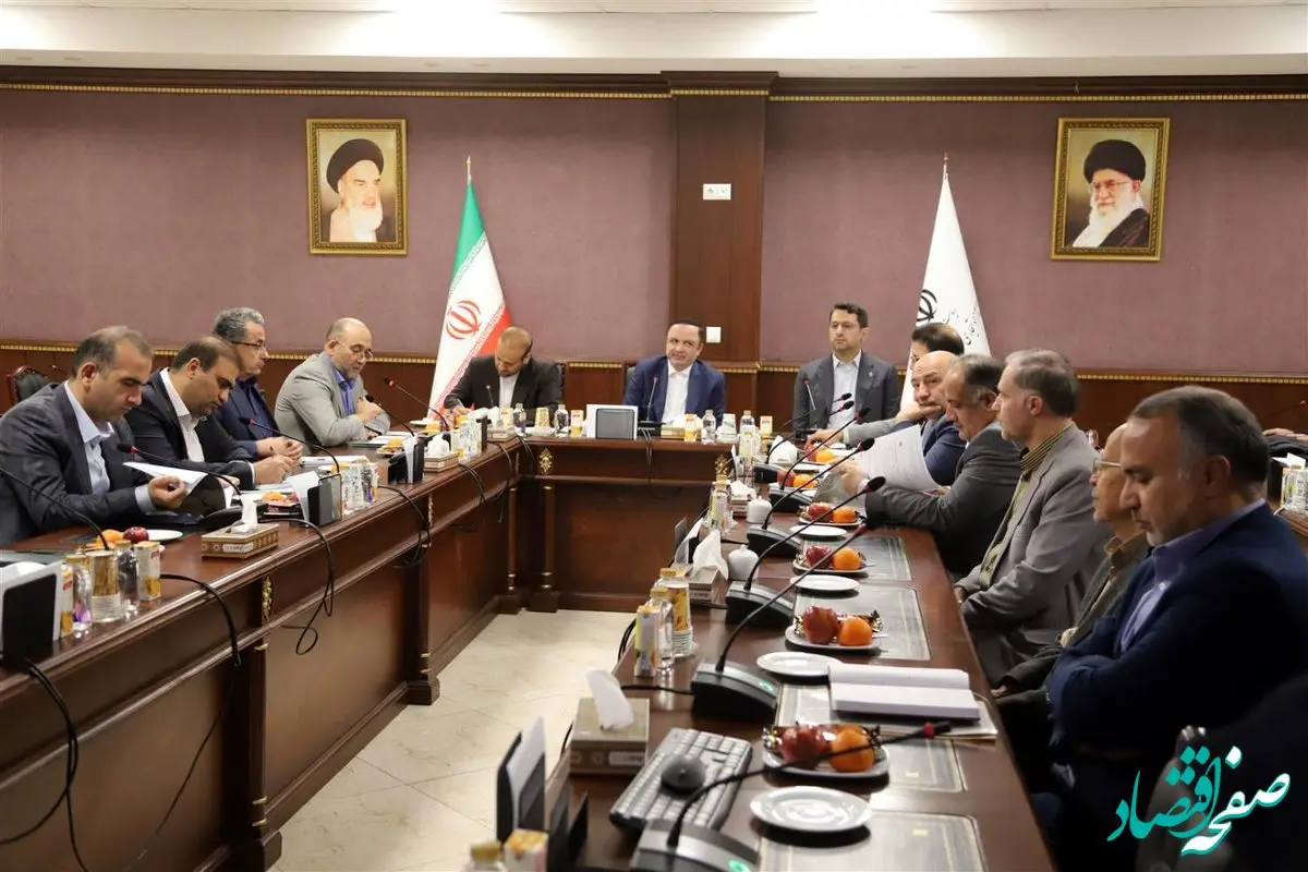 جهش مناطق آزاد برای تحقق «سرمایه‌گذاری برای تولید» / فرصت‌های سرمایه‌گذاری در مناطق آزاد نیازمند تحول و بروزرسانی است