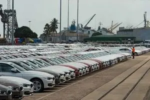 جدیدترین پیش بینی بازار خودرو هفته دوم دی ۱۴۰۴ |سونامی در راه است؟ 