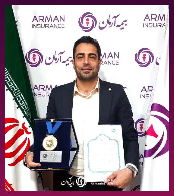 تقدیر از جلال روحاللهی به عنوان دبیر برتر شورای هماهنگی استان یزد