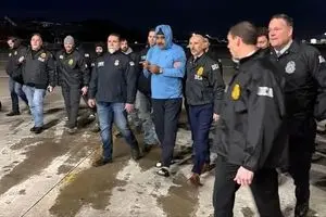 آخرین خبر از وضعیت مادرو رئیس جمهور ونزوئلا امروز یکشنبه ۱۴ دی ۱۴۰۴ | خروج مادرو از درون یک جعبه در نیویورک + ویدئو