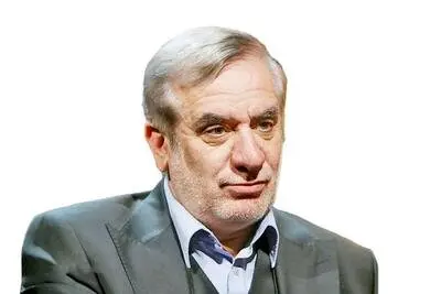تلاش دونالد ترامپ بر دو قطبی کردن سیاسیون ایران است / ایران باید با هوشمندی مذاکرات را پیش ببرد