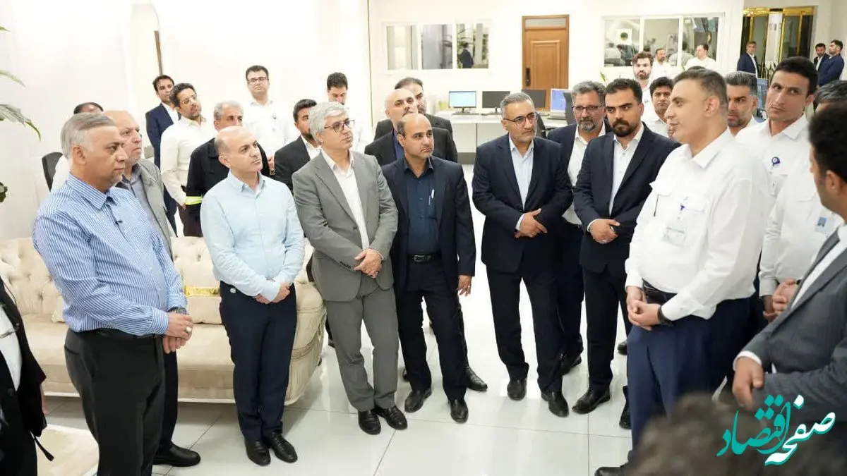 بازدید مدیران ساتا، غدیر و پارسیان از پتروشیمی پردیس؛ تجلیل از کارکنان خط مقدم «جنگ اقتصادی»