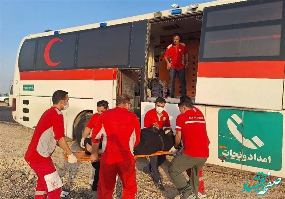 حادثه اتوبوس زائران ایرانی در عراق | ۴۳ مصدوم و امدادرسانی فوری هلال احمر