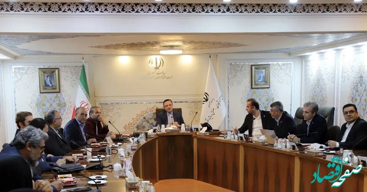 تاکید دبیر شورای‌عالی مناطق آزاد و ویژه اقتصادی بر لزوم تحول در منطقه آزاد انزلی