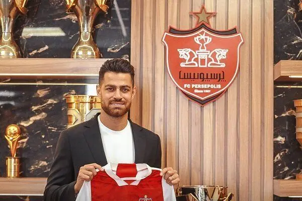 پایان دوران سرخپوشی؛ این ستاره از پرسپولیس جدا شد