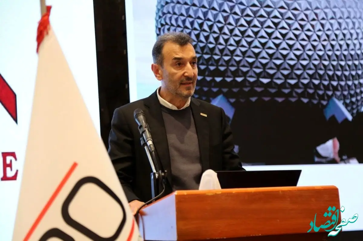 سه محور راهبردی برای ارتقای جایگاه کشور در زنجیره جهانی ارزش فولاد/ حرکت به سمت تولید فولادهای پیشرفته، ضرورت راهبردی است