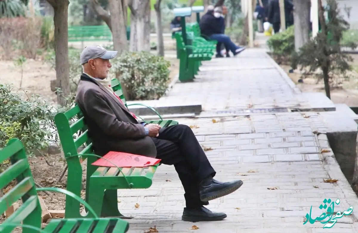 خبر شبانه درباره افزایش حقوق سال ۱۴۰۵ کارمندان و بازنشستگان