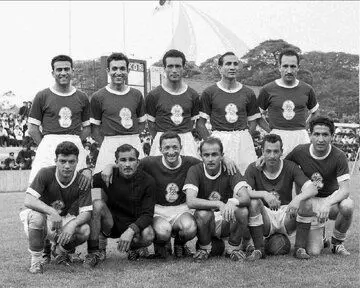 یک عکس جذاب و زیرخاکی از تیم ملی ایران در بازی‌های آسیایی ۱۹۵۸ توکیو