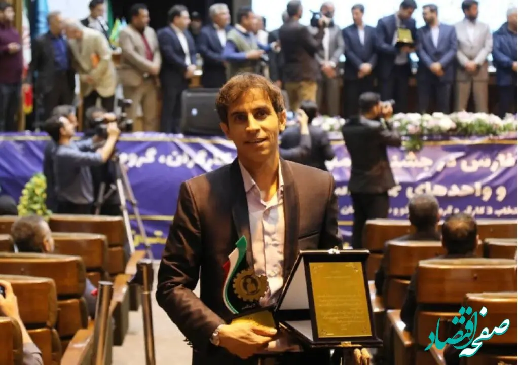  جوان نخبه شاغل در پتروشیمی شیراز، کارگر نمونه بخش صنعت در سی ‌و‌پنجمین جشنواره امتنان شد