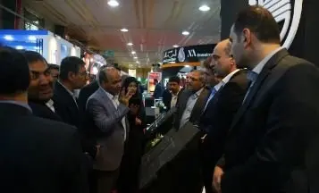 در سفر شهید جمهور ایستگاه خاوران با ریل ذوب آهن اصفهان ماندگار شد