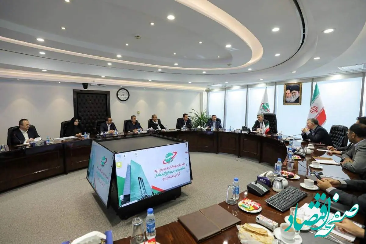راهاندازی بورس بینالملل در مناطق آزاد تا پایان سال با هدف جذب سرمایه داخلی و خارجی
