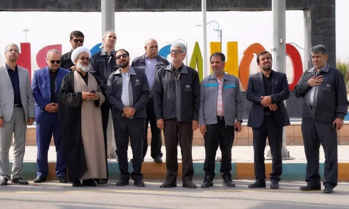  اهتزاز پرچم معظم عزای حسینی در سیرجان