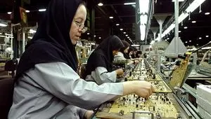 ۱۴ درصد یا یک واقعیت پنهان؛ معمای سهم ۵۰ درصدی جمعیت زنان ایران از اقتصاد ملی