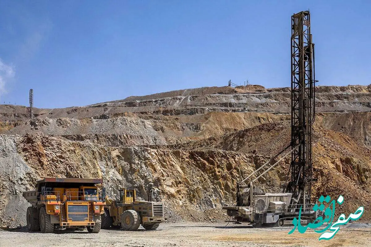 رشد 40درصدی حفاری های اکتشافی ایمیدرو تا پایان تیر/ حفاری های اکتشافی این سازمان به 235هزار متر رسید