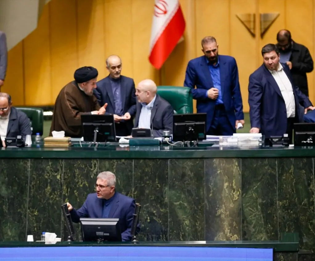 دو تبصره ۱۳ و ۱۵ مجلس بار مالی روی دوش دولت گذاشت | تبصره های جنجالی مجلس و تحمیل آن به دولت