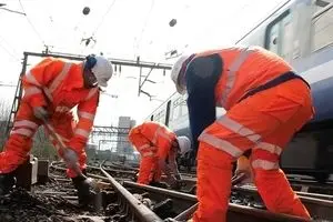 آخرین خبر از نیروهای شرکتی امروز پنجشنبه ۲۰ فروردین ۱۴۰۵ | پاداش مناسبتی به کارگران شرکتی بدهید!