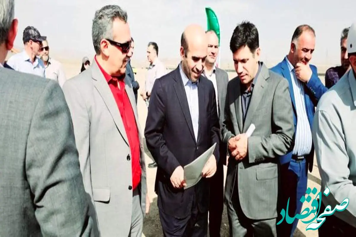 آغاز نصب پنلهای پروژه ۱۴ مگاواتی پویا انرژی