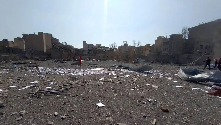 اخبار جنگ؛ مجموعه ورزشی شهید پناهی تهران درپی حملات هوایی آمریکا و اسرائیل تخریب شد 