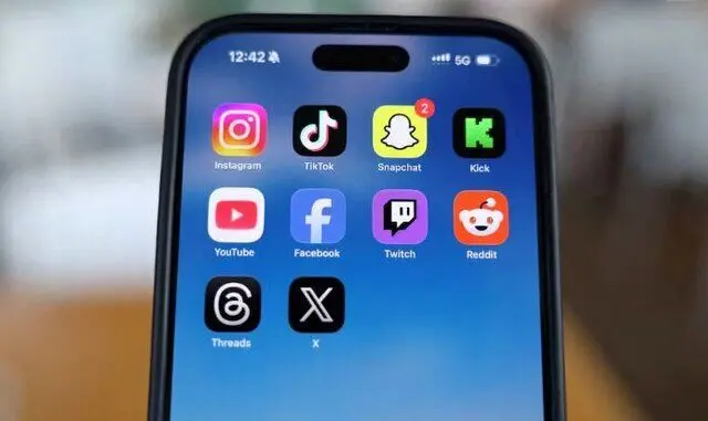 فوری برنامه های ناامن و غیرضروری را از موبایل‌تان حتما حذف کنید!