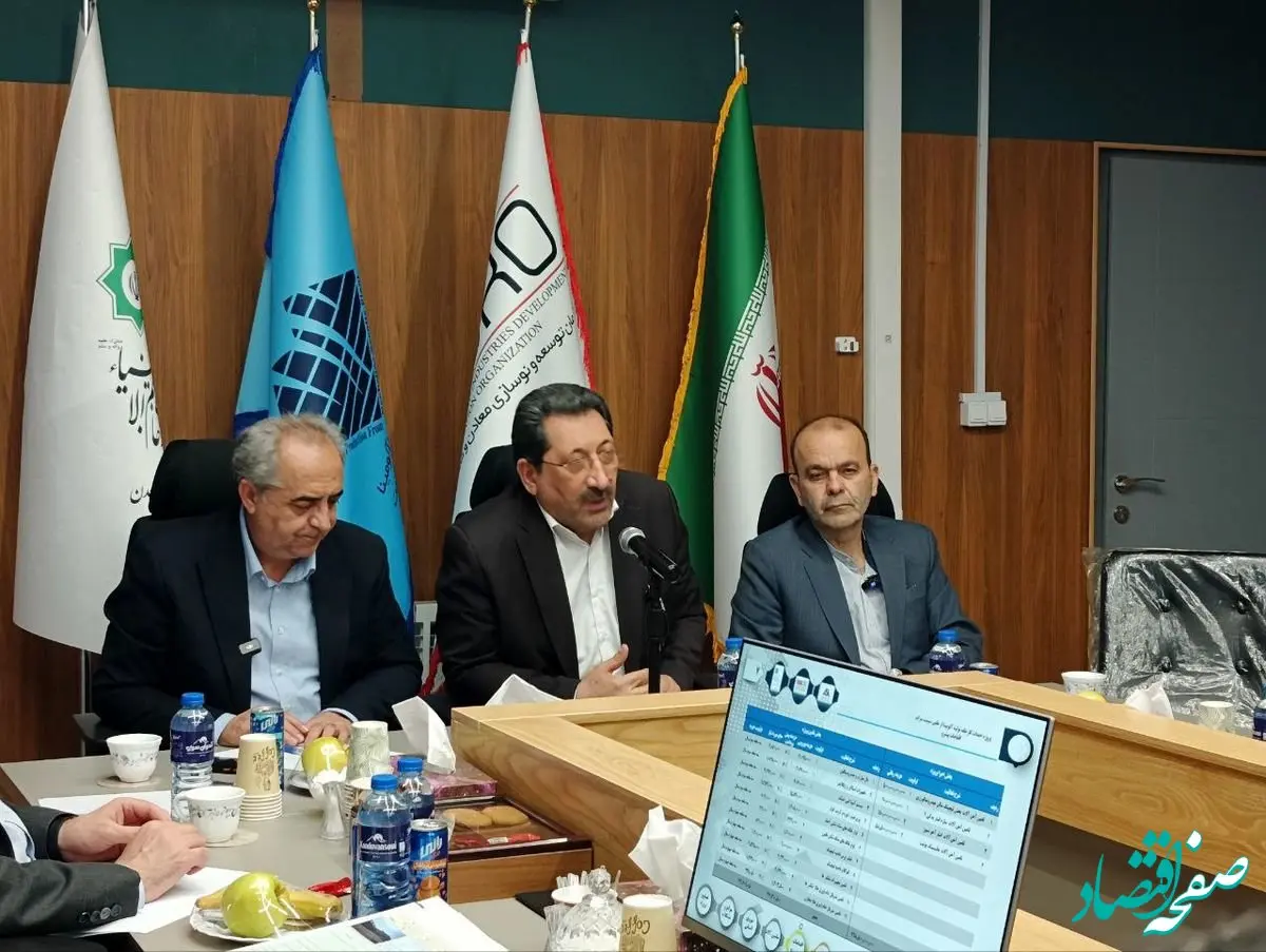 بازدید وزیر صمت از پروژه تولید آلومینا از نفلین سینیت