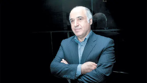 نقدینگی و کمبود ارز: چرا شعار مبارزه با رانت ارزی عملی نشد