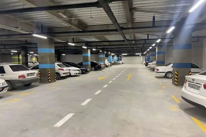 نخستین پارکینگ-پناهگاه در تهران بزودی افتتاح می‌شود