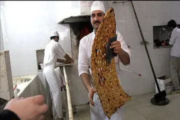 آخرین خبر فوری درباره وضعیت نان | بیشتر از سه نان سنگک نخرید