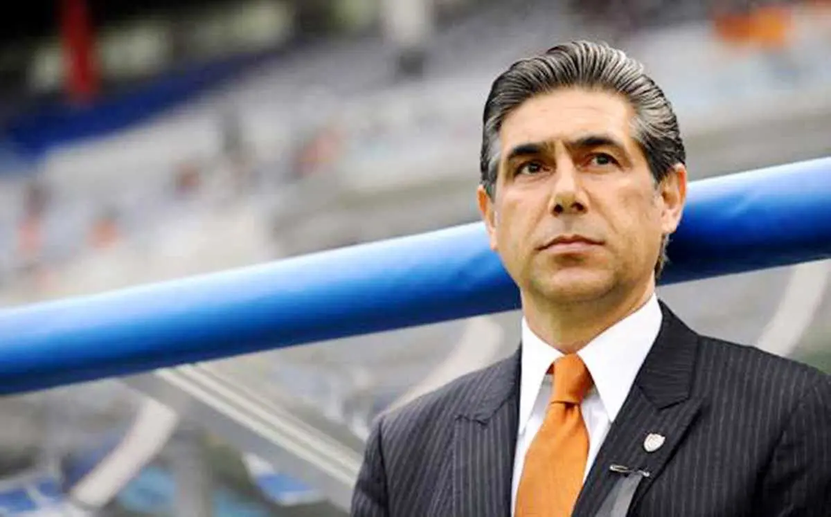 امپراطور پرسپولیسی ها جانشین رضا عنایتی؟